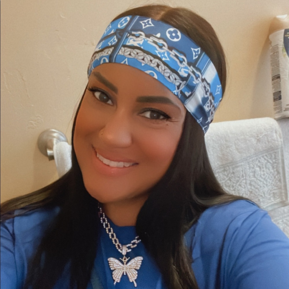 Meet your Posher, Jennifer